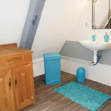 Stunning In With Kitchen